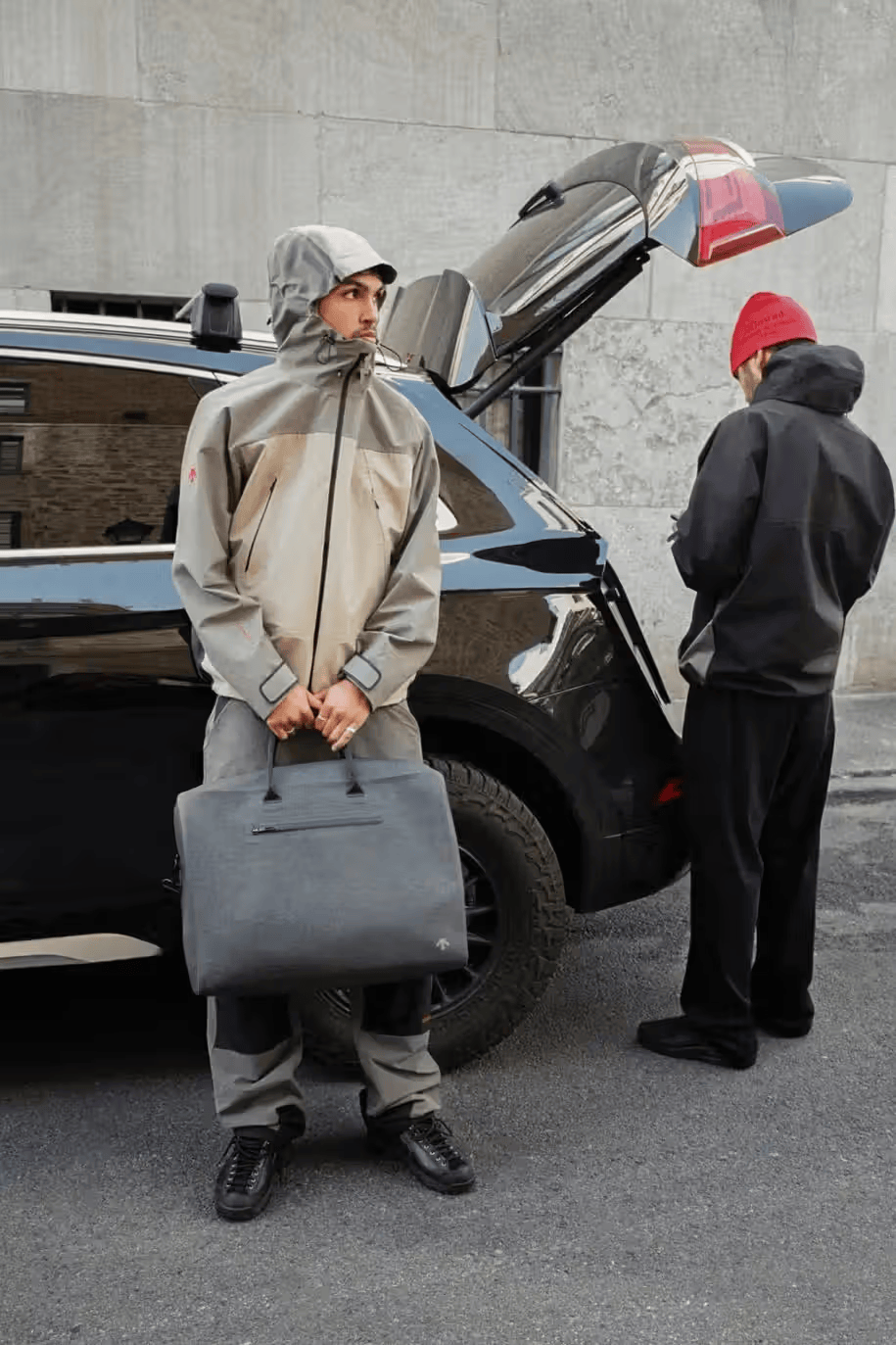 麻将胡了免费旋转-Balenciaga發(fā)布橄榄球(qiú)系列