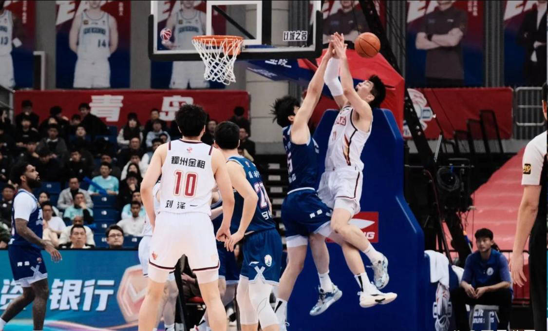 麻将胡了-进攻(gōng)乏力防守成短板?CBA最佳防守球员杨瀚(hàn)森在NBA面临的难题