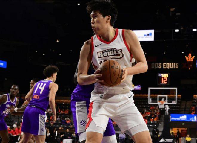 麻将胡了-进攻11中3、防守提款机！CBA最佳防守球员在NBA最大软肋(lē)是防守？