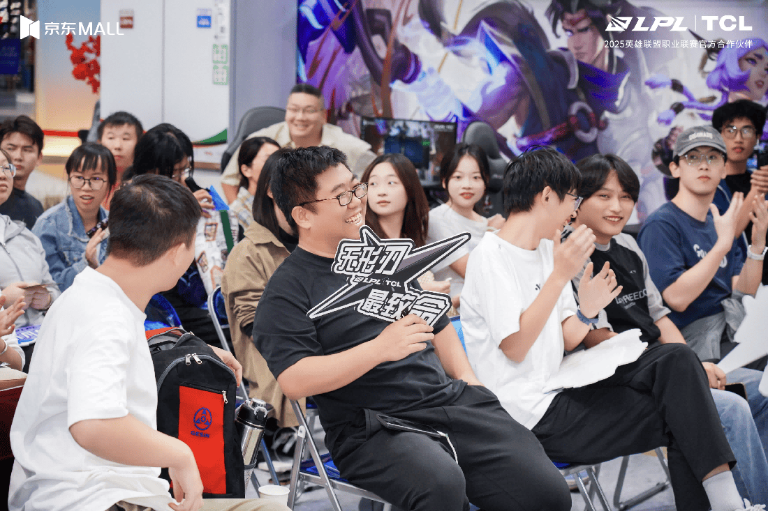 麻将胡了2-TCL厦门电竞嘉年(nián)华：瑞(ruì)士(shì)轮對(duì)阵，“机皇”X11L重(zhòng)塑极致视觉标杆